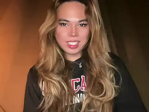 Snapshot of goddessofalltime chatting on March 26, 2026, 7:23 pm goddessofalltime online show from March 26, 2026, 7:23 pm