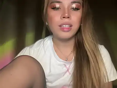 Snapshot of goddessofalltime chatting on January 6, 2026, 5:11 am goddessofalltime online show from January 6, 2026, 5:11 am