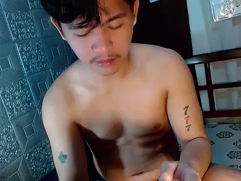 Snapshot of Albertx_Destroyer69 chatting on September 15, 2025, 3:07 am Albertx Destroyer69 online show from September 15, 2025, 3:07 am