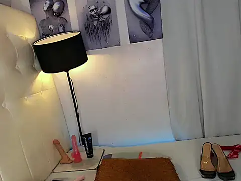 Snapshot of Foxxy_Barbie chatting on January 6, 2026, 6:39 am Foxxy Barbie online show from January 6, 2026, 6:39 am