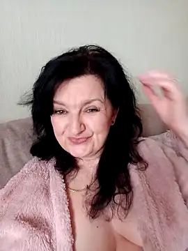 Snapshot of MilaSky4701 chatting on April 2, 2026, 2:02 pm MilaSky4701 online show from April 2, 2026, 2:02 pm