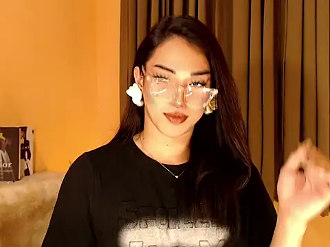 magnificent kitana online show from September 22, 2025, 9:26 am