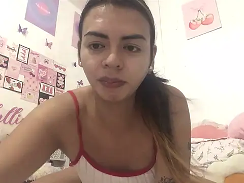 Snapshot of classy_adallia chatting on June 3, 2026, 12:39 pm classy adallia online show from June 3, 2026, 12:39 pm