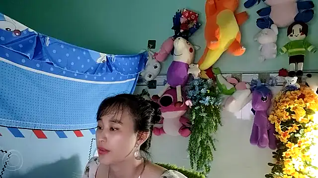 Snapshot of emgaixinhngoan chatting on November 16, 2025, 3:55 am emgaixinhngoan online show from November 16, 2025, 3:55 am