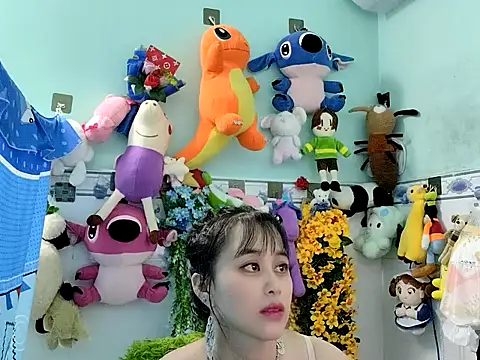 Snapshot of emgaixinhngoan chatting on November 8, 2025, 3:04 pm emgaixinhngoan online show from November 8, 2025, 3:04 pm