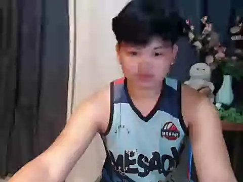 Reynelcock online show from April 5, 2026, 8:54 am