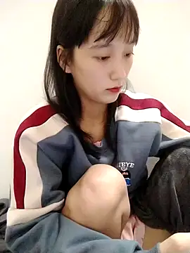 Kembong01 online show from November 10, 2025, 8:47 pm