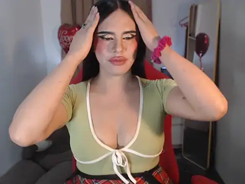 Snapshot of RebeccaTs chatting on April 15, 2026, 12:10 pm RebeccaTs online show from April 15, 2026, 12:10 pm