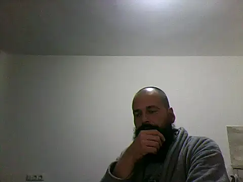 Snapshot of Negovotoo chatting on October 28, 2025, 7:46 pm Negovotoo online show from October 28, 2025, 7:46 pm