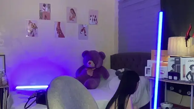 Snapshot of CassieXMarga chatting on December 20, 2025, 12:08 pm CassieXMarga online show from December 20, 2025, 12:08 pm