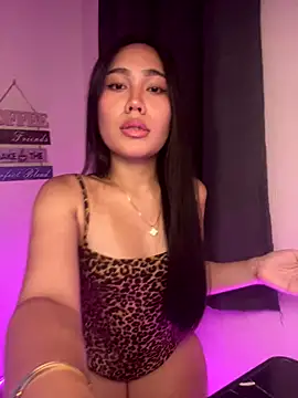 Snapshot of xo_mixy chatting on December 5, 2025, 12:48 pm xo mixy online show from December 5, 2025, 12:48 pm