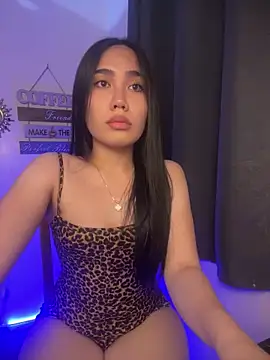 Snapshot of xo_mixy chatting on October 29, 2025, 8:19 pm xo mixy online show from October 29, 2025, 8:19 pm