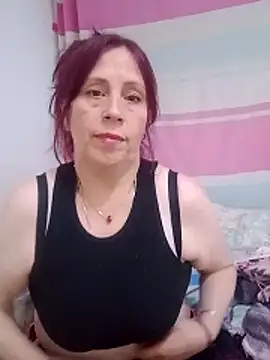 Snapshot of Chantalvedette chatting on October 29, 2025, 5:28 am Chantalvedette online show from October 29, 2025, 5:28 am