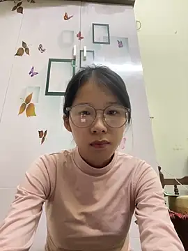 meomeo2k6 online show from November 17, 2025, 2:21 pm