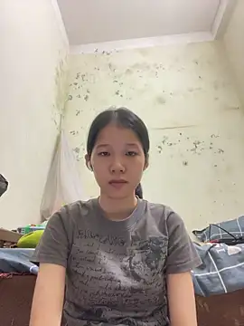 meomeo2k6 online show from October 10, 2025, 3:18 am