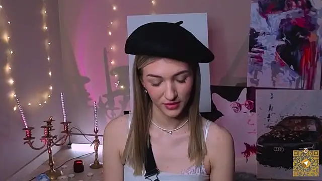 Snapshot of BeatrixGummer chatting on November 7, 2025, 8:57 pm BeatrixGummer online show from November 7, 2025, 8:57 pm