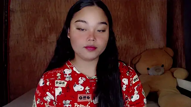  Lylia online show from September 16, 2025, 4:35 am