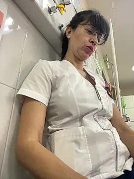 Snapshot of aphrodite_sexy chatting on March 19, 2026, 5:13 pm aphrodite sexy online show from March 19, 2026, 5:13 pm