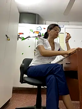 aphrodite sexy online show from November 25, 2025, 4:29 pm