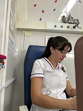 Snapshot of aphrodite_sexy chatting on February 4, 2026, 12:22 pm aphrodite sexy online show from February 4, 2026, 12:22 pm