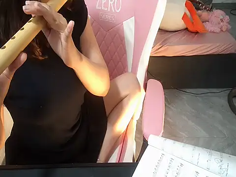 Ori-Yannie online show from October 19, 2025, 6:05 am