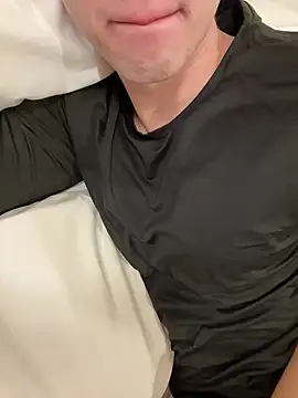 gochu1004 online show from November 30, 2025, 2:51 pm