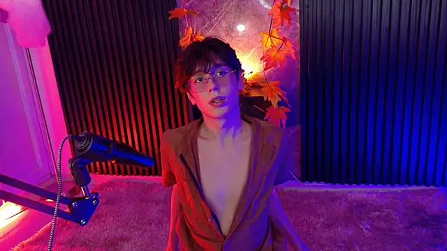 Snapshot of luixdust_ chatting on October 2, 2025, 4:27 am luixdust online show from October 2, 2025, 4:27 am