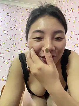 D2sweet online show from October 23, 2025, 3:43 pm