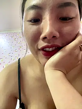 D2sweet online show from November 13, 2025, 4:22 pm