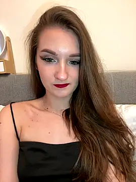 AdelinaEmber online show from November 5, 2025, 1:14 pm