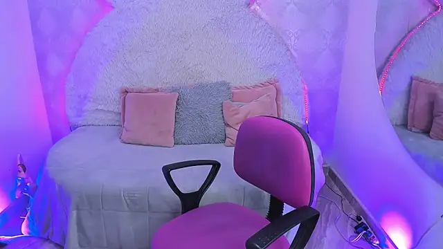 Snapshot of Sarita_jane chatting on April 16, 2026, 3:18 am Sarita jane online show from April 16, 2026, 3:18 am