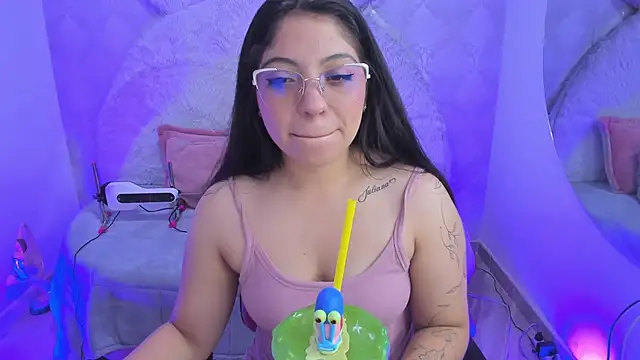 Snapshot of Sarita_jane chatting on March 15, 2026, 3:24 am Sarita jane online show from March 15, 2026, 3:24 am