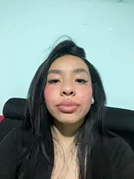 Snapshot of Xiiki chatting on April 15, 2026, 12:38 am Xiiki online show from April 15, 2026, 12:38 am