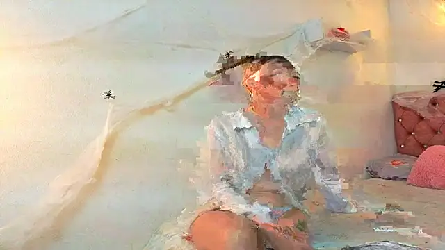 Kyra Honey online show from October 29, 2025, 8:19 pm