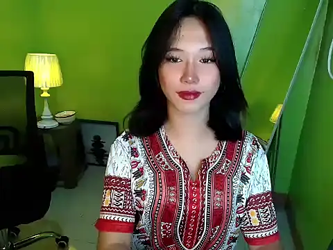 Snapshot of Ricaliciuos chatting on April 15, 2026, 7:47 am Ricaliciuos online show from April 15, 2026, 7:47 am