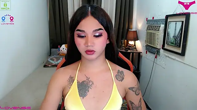 Snapshot of lil_fantacy chatting on November 23, 2025, 6:29 pm lil fantacy online show from November 23, 2025, 6:29 pm