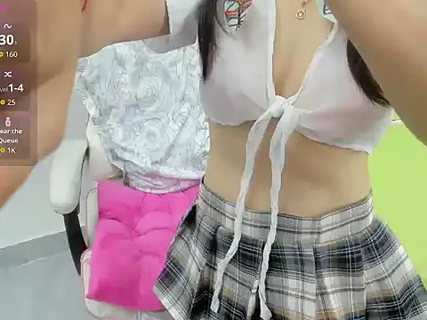 LuckyBabe new01 online show from September 15, 2025, 3:07 am