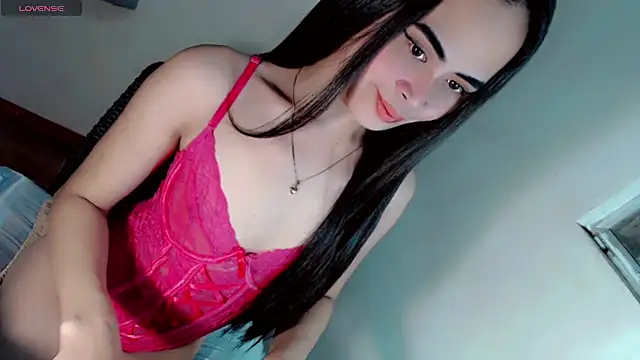 Snapshot of slutty_afina chatting on November 23, 2025, 5:28 am slutty afina online show from November 23, 2025, 5:28 am