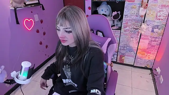 Snapshot of Vero_Osb_ chatting on September 25, 2025, 11:44 pm Vero Osb online show from September 25, 2025, 11:44 pm