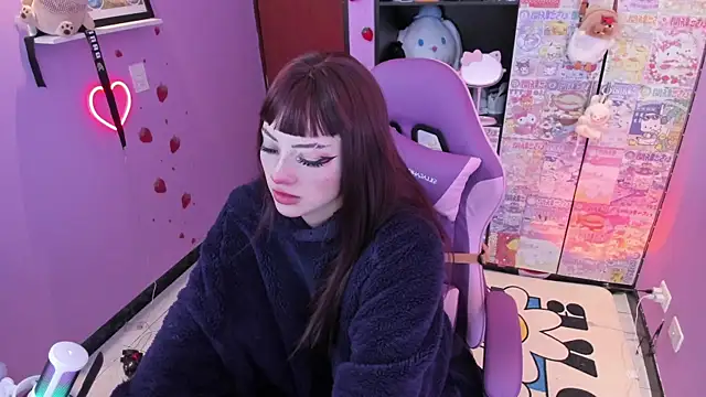 Snapshot of Vero_Osb_ chatting on September 8, 2025, 11:48 pm Vero Osb online show from September 8, 2025, 11:48 pm