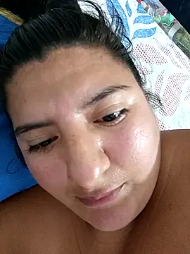 ashley0801 online show from December 18, 2025, 4:06 am