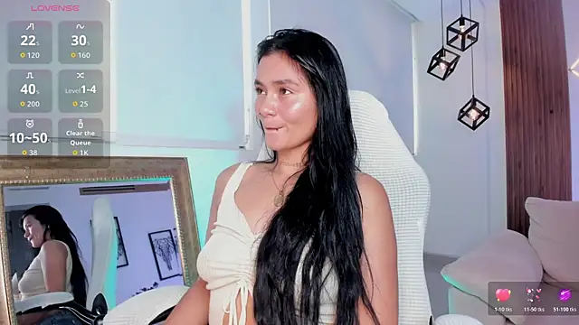 Miiaa jones online show from October 29, 2025, 12:59 pm