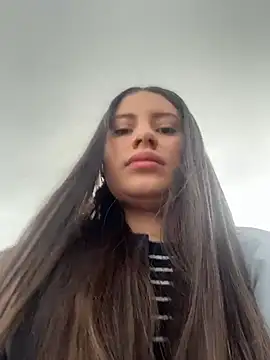 Snapshot of Isabella21_ chatting on February 17, 2026, 9:56 pm Isabella21 online show from February 17, 2026, 9:56 pm