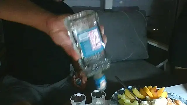 Snapshot of FenaLady chatting on September 18, 2025, 8:23 pm FenaLady online show from September 18, 2025, 8:23 pm