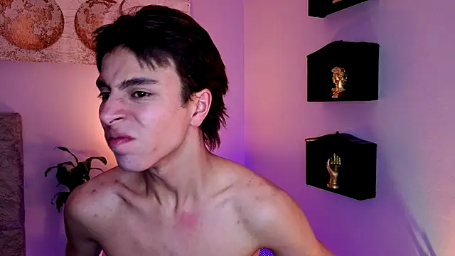 Christopher 77 online show from October 9, 2025, 3:40 am