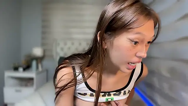 Snapshot of SexyHotJea chatting on December 16, 2025, 4:17 am SexyHotJea online show from December 16, 2025, 4:17 am