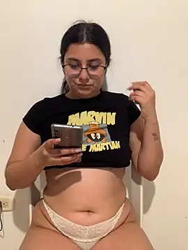 Velma star online show from November 6, 2025, 11:20 pm