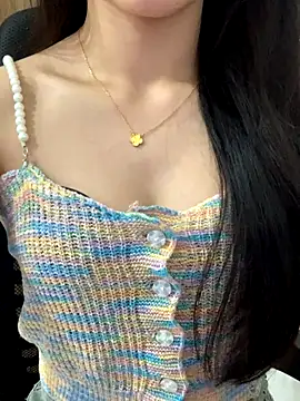 Snapshot of JennyQueen18 chatting on December 18, 2025, 8:30 am JennyQueen18 online show from December 18, 2025, 8:30 am