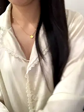 Snapshot of JennyQueen18 chatting on November 20, 2025, 3:40 am JennyQueen18 online show from November 20, 2025, 3:40 am