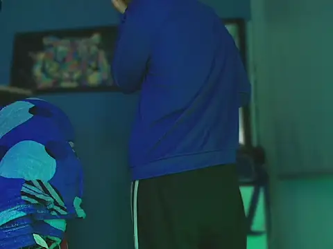 Thonixxx mr online show from March 26, 2026, 2:54 am